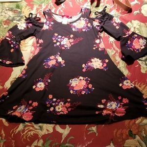 1st KISS Girls size S(4/5) dress